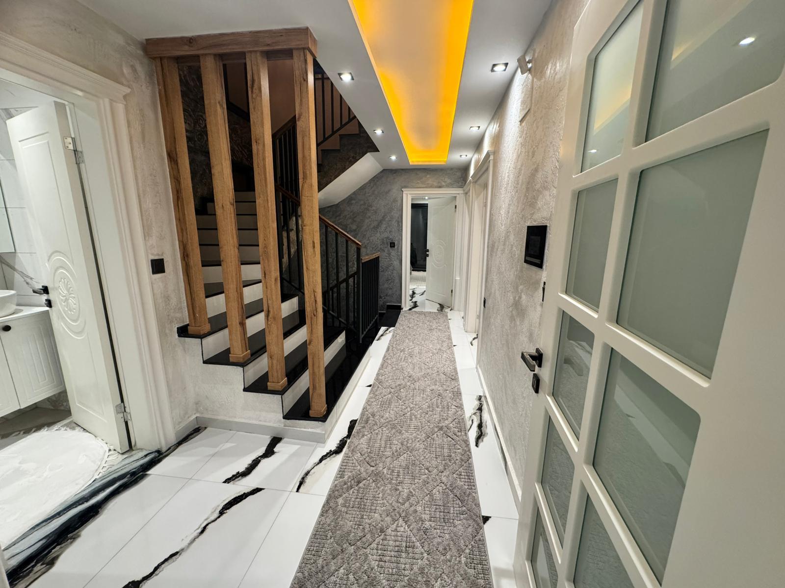 ELEGANT COMPLEX HOMES 2